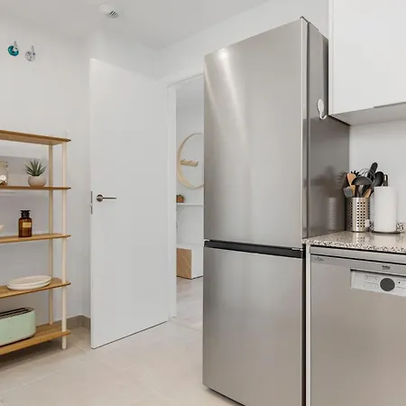 Modern Penthouse - Near & Oldtown